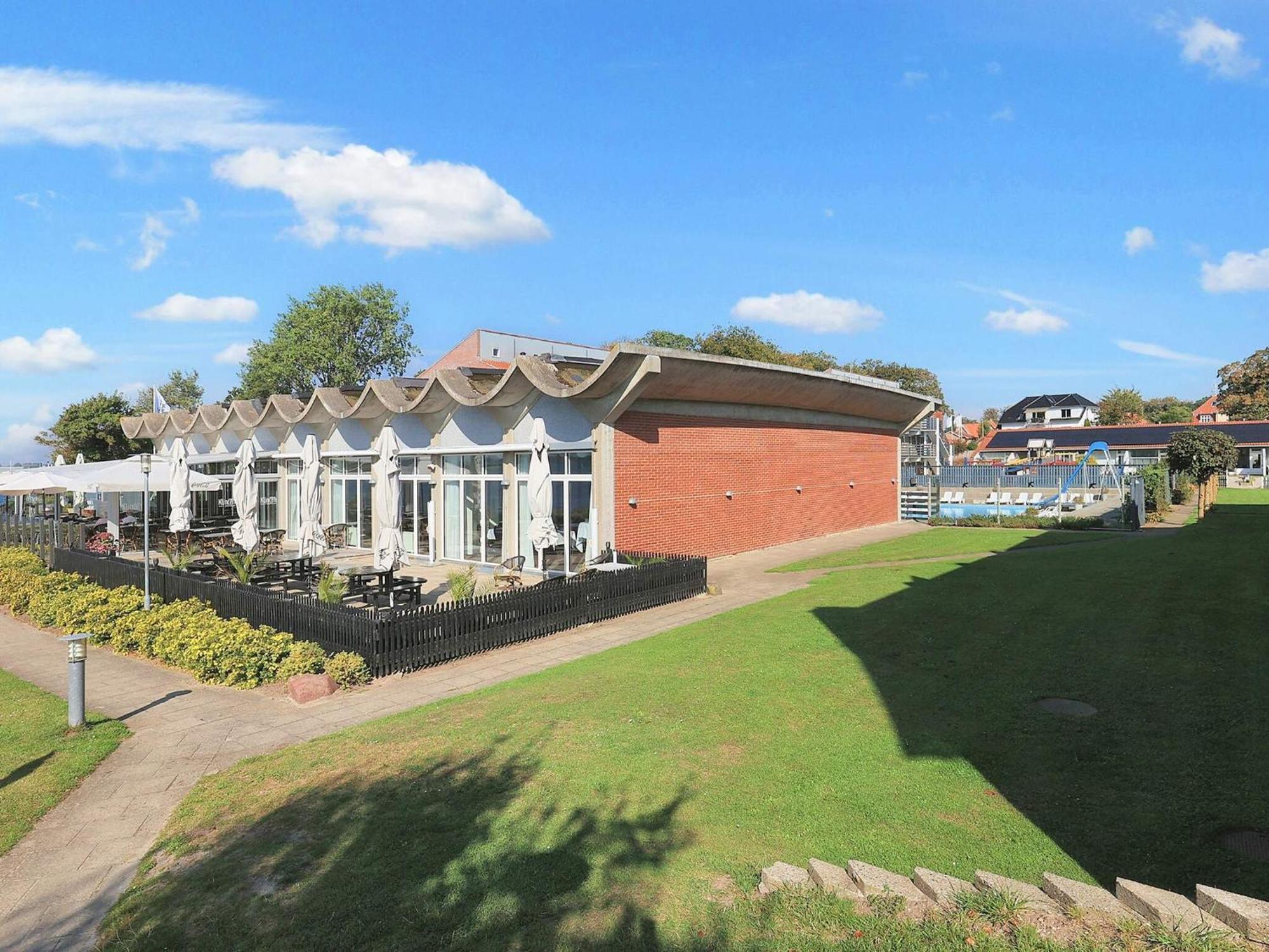 4 Person Holiday Home On A Holiday Park In Fåborg Exterior foto